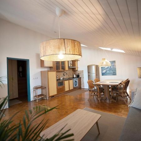 Modra Luna- Apartment With Terrace Izola Εξωτερικό φωτογραφία